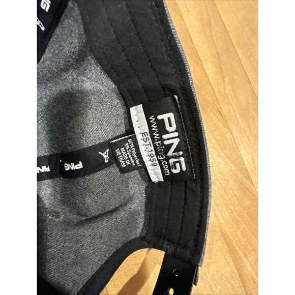 Adult Ping Flex Fit Tech 110 PGA Tour SnapBack Hat Cap Gray Adjustable - Picture 3 of 6